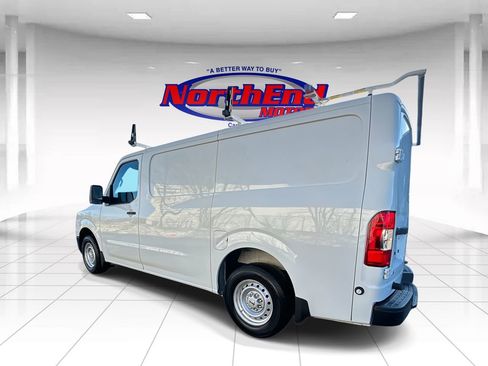 Used 2021 Nissan NV 2500 S image 6