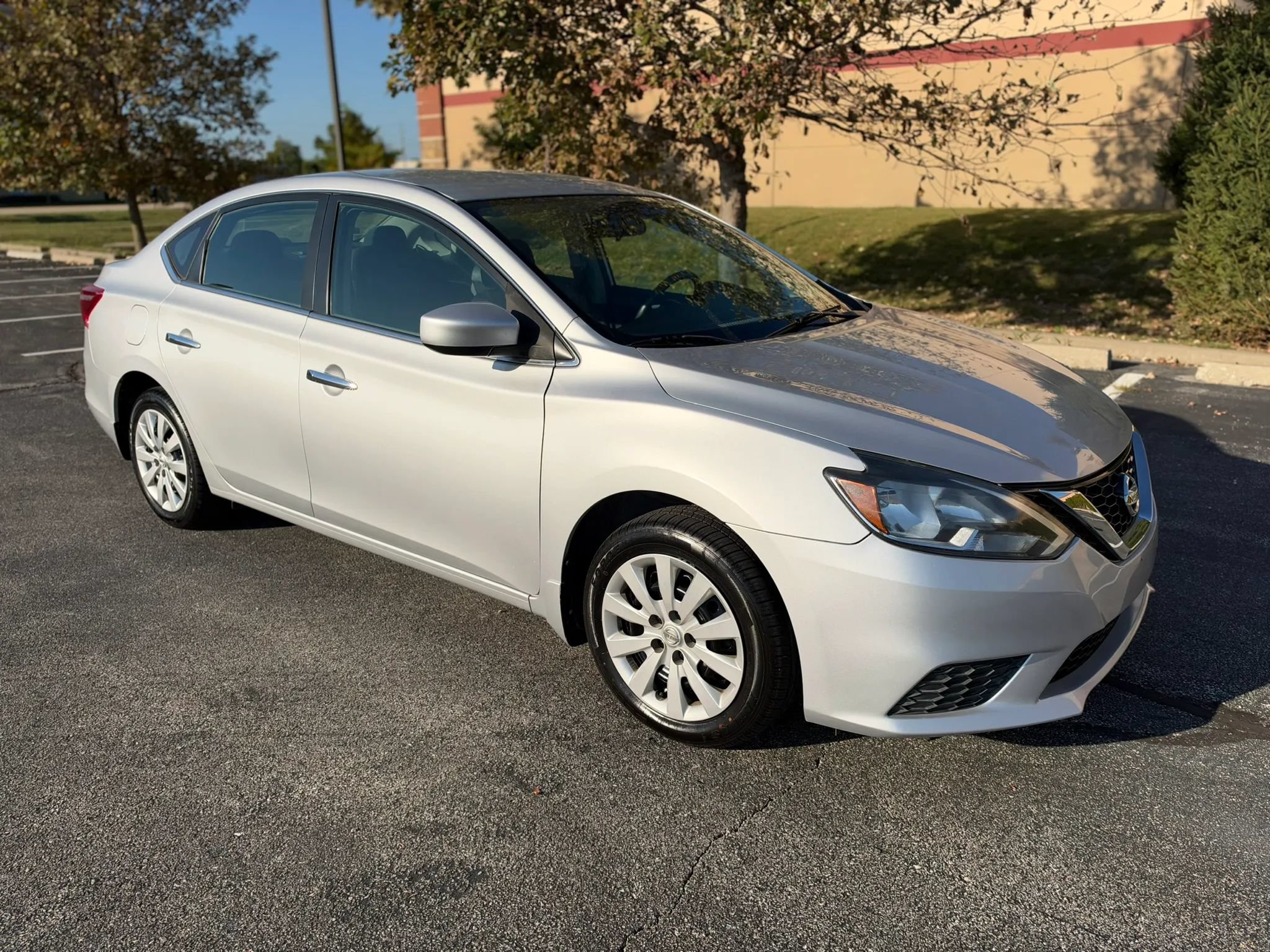 Used 2019 Nissan Sentra S FWD image 6