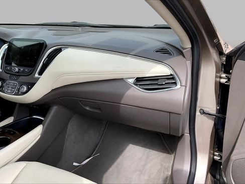 Used 2024 Chevrolet Malibu LT FWD image 19