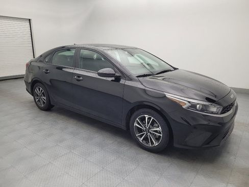 Used 2024 Kia Forte LXS image 11