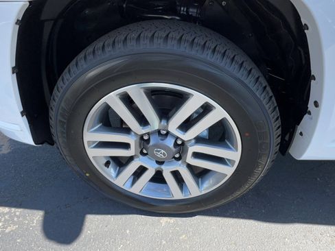 Used 2023 Toyota 4Runner TRD Sport w/ Technology Package image 10