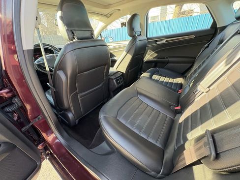 Used 2013 Ford Fusion SE image 14