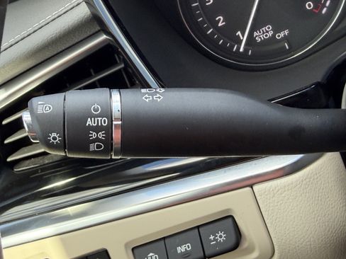 Certified 2023 Cadillac XT6 Premium Luxury w/ Technology Package image 27