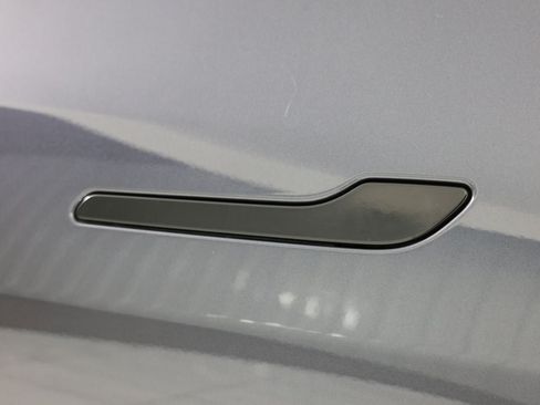 Used 2022 Tesla Model Y Performance AWD/4WD image 19