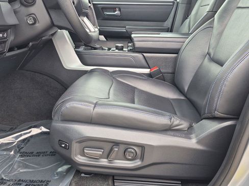 Used 2023 Toyota Tundra Platinum AWD/4WD image 18
