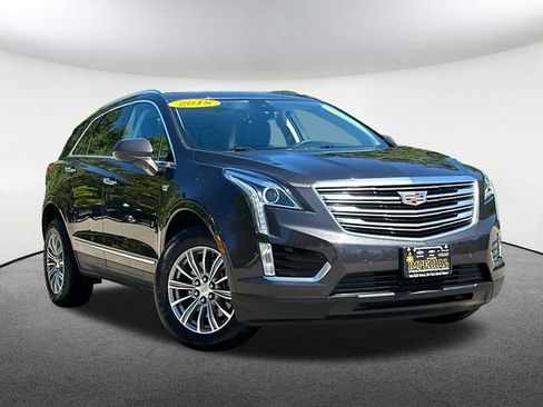 Used 2018 Cadillac XT5 Luxury w/ Driver Awareness Package AWD/4WD image 2