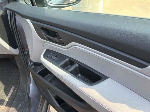 Used 2024 Honda Odyssey EX-L image 17