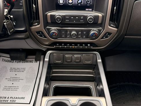 Used 2015 GMC Sierra 2500 Denali w/ Duramax Plus Package AWD/4WD image 23
