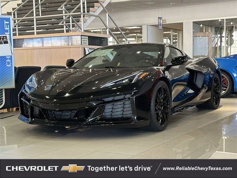 New 2025 Chevrolet Corvette Z06 image 2
