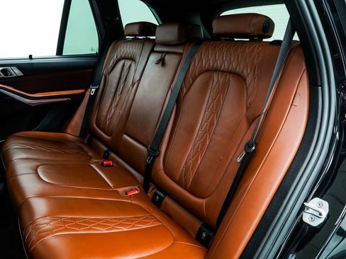 Used 2022 BMW X5 M50i w/ Executive Package AWD/4WD image 17