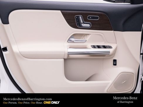 New 2026 Mercedes-Benz GLA 250 4MATIC image 15