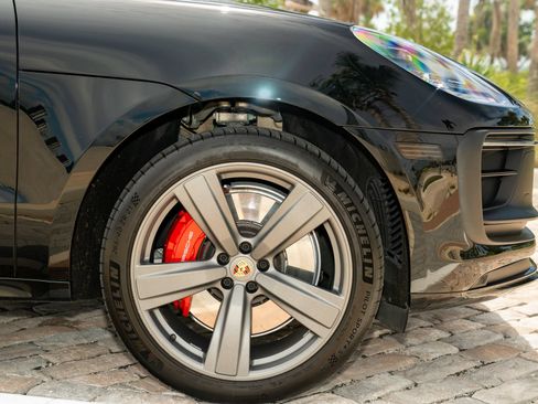 Used 2022 Porsche Macan GTS AWD/4WD image 15