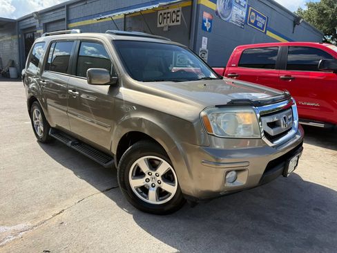 Used 2011 Honda Pilot EX-L image 1