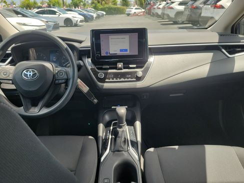 Used 2023 Toyota Corolla LE FWD image 16