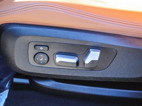 Certified 2023 BMW X6 xDrive40i image 29