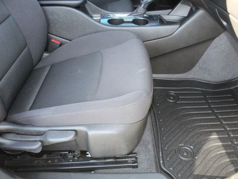 Used 2023 Chevrolet Malibu RS FWD image 13