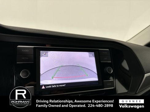 Used 2023 Volkswagen Jetta S image 8