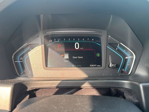 Used 2024 Honda Odyssey Touring image 14