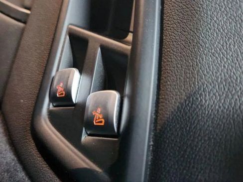 Used 2019 BMW X7 xDrive40i w/ Premium Package image 37