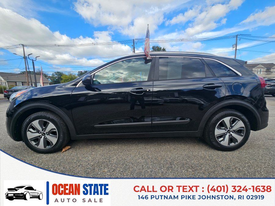 Used 2019 Kia Niro LX FWD image 2