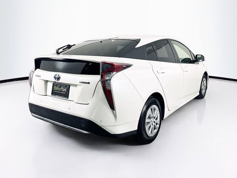 Used 2018 Toyota Prius Two w/ Prius Two Safety Plus Package FWD image 9