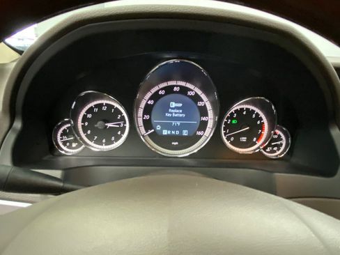 Used 2011 Mercedes-Benz E 550 Coupe w/ Premium 2 Pkg image 35