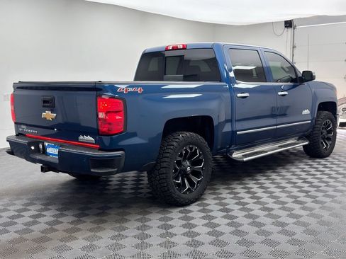 Used 2015 Chevrolet Silverado 1500 High Country w/ High Country Premium Package AWD/4WD image 7