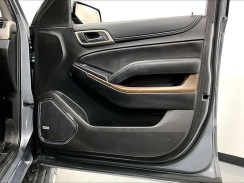 Used 2018 GMC Yukon Denali w/ Denali Ultimate Package AWD/4WD image 23