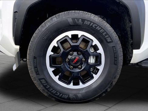 Used 2025 Toyota 4Runner TRD Off-Road Premium w/ Tow Technology Package image 11