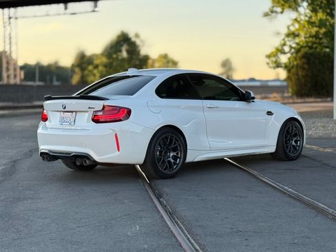 Used 2016 BMW M2 RWD image 3