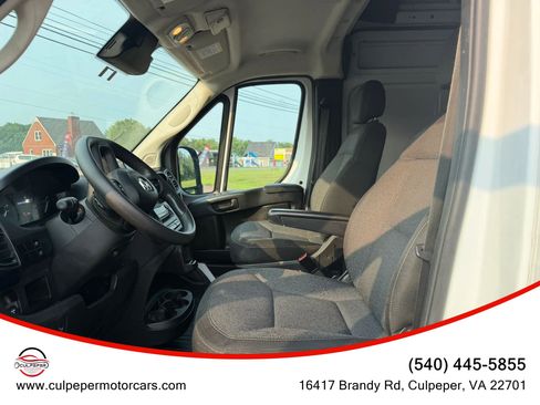 Used 2023 RAM ProMaster 2500 FWD image 7