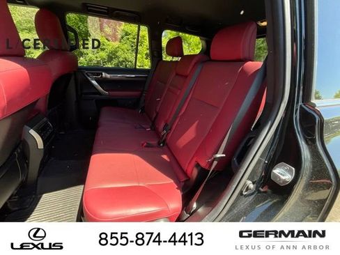 Used 2023 Lexus GX 460 Premium w/ Premium Package AWD/4WD image 13