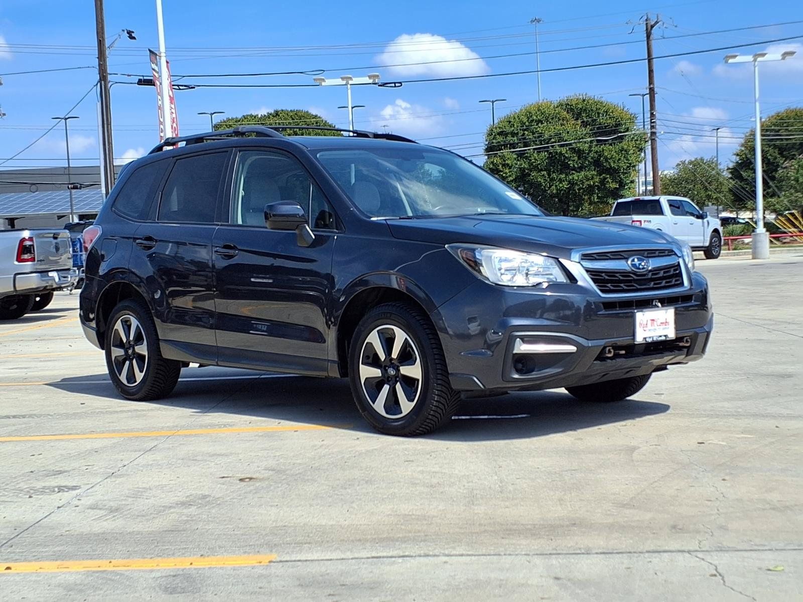 Used 2017 Subaru Forester 2.5i Premium AWD/4WD image 3