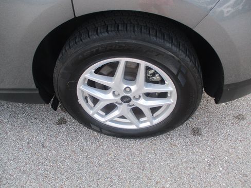 Used 2024 Ford Edge SEL AWD/4WD image 23