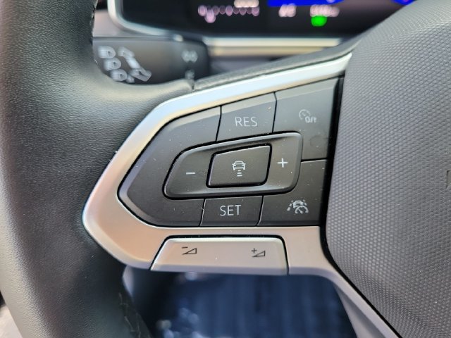 Certified 2026 Volkswagen Taos SE FWD image 19
