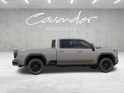New 2026 GMC Sierra 2500 AT4 image 5