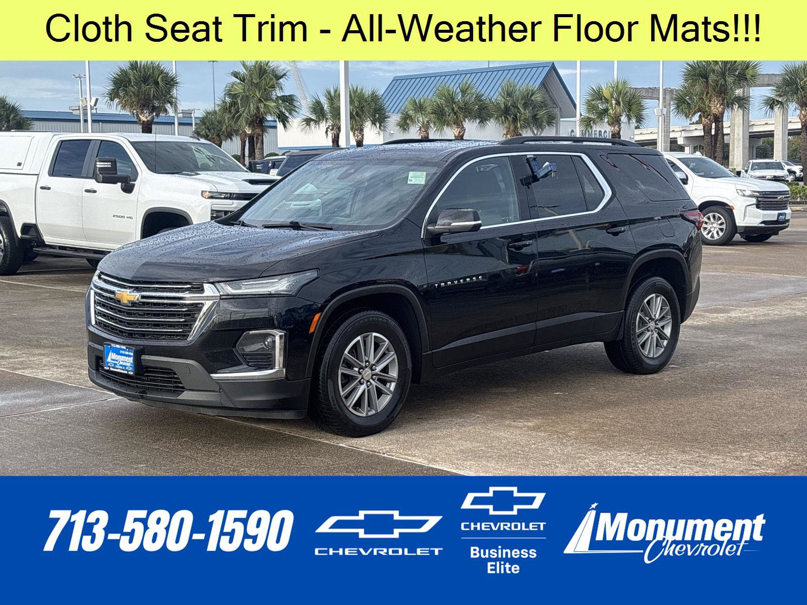 Used 2023 Chevrolet Traverse LT AWD/4WD image 1
