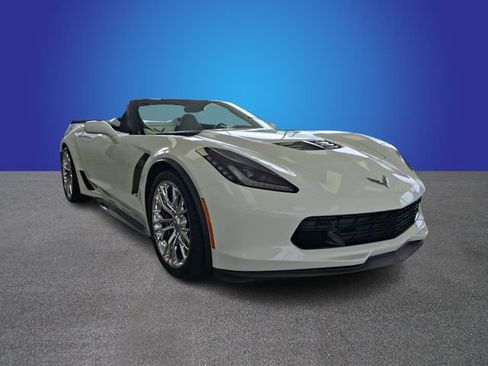 Used 2017 Chevrolet Corvette Z06 RWD image 3