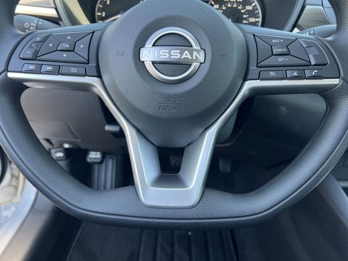 New 2026 Nissan Altima 2.5 SV FWD image 9