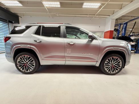 Used 2026 GMC Terrain Denali w/ LPO, Floor Liner Package AWD/4WD image 11
