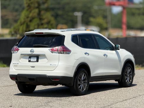 Used 2016 Nissan Rogue SL w/ SL Premium Package AWD/4WD image 9