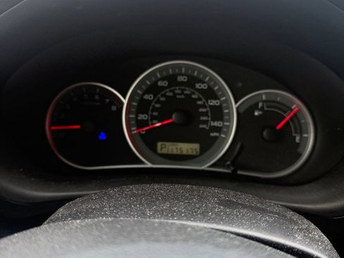 Used 2011 Subaru Impreza 2.5i image 12