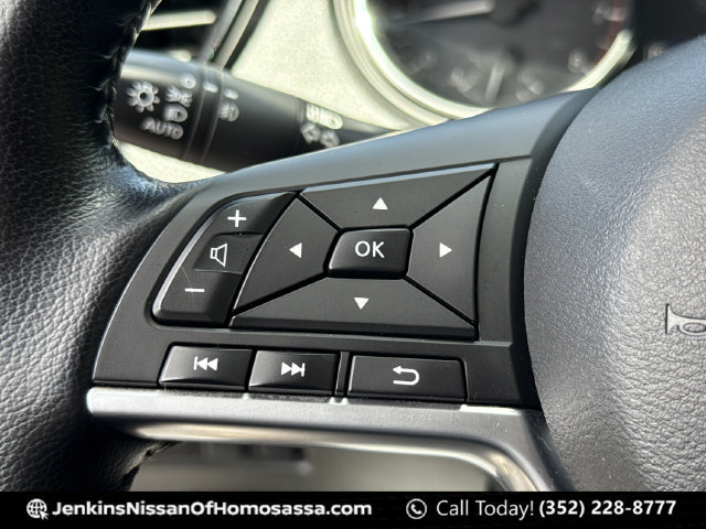 Certified 2022 Nissan Rogue Sport SV FWD image 43