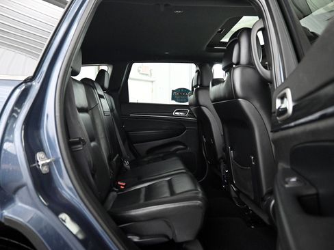 Used 2020 Jeep Grand Cherokee Limited w/ Premium Lighting Group image 28