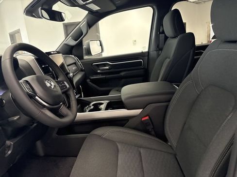 New 2026 RAM 1500 Big Horn AWD/4WD image 11