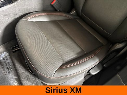 Used 2024 Chevrolet Trax RS FWD image 12