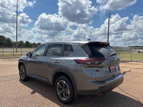 New 2026 Nissan Rogue SV image 2