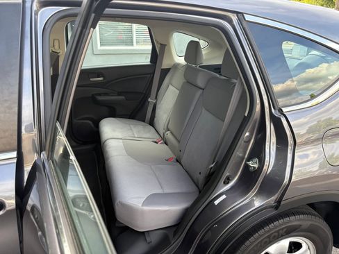 Used 2015 Honda CR-V LX image 12