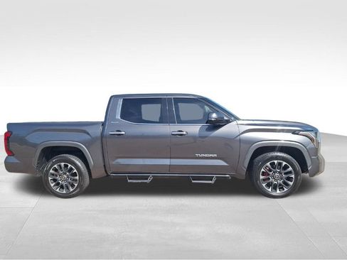 Used 2022 Toyota Tundra Limited image 10