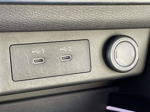 Used 2024 Nissan Rogue SL image 26